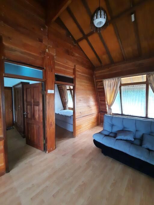 Villa As-Salam, Kadungora, Garut Exterior photo